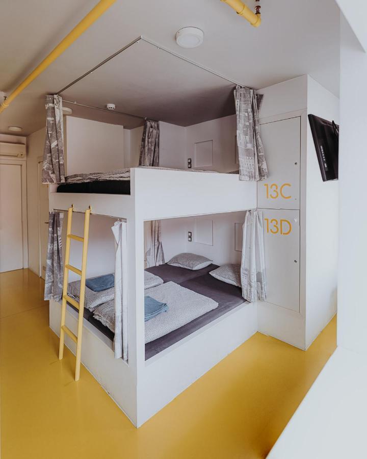 זאגרב Private Rooms At Hostel63 מראה חיצוני תמונה