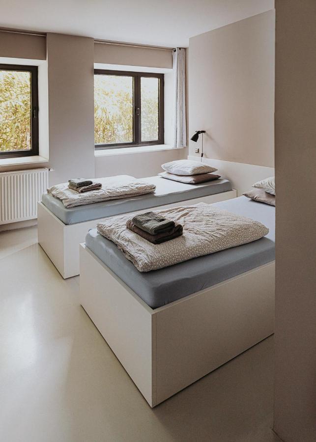 זאגרב Private Rooms At Hostel63 מראה חיצוני תמונה