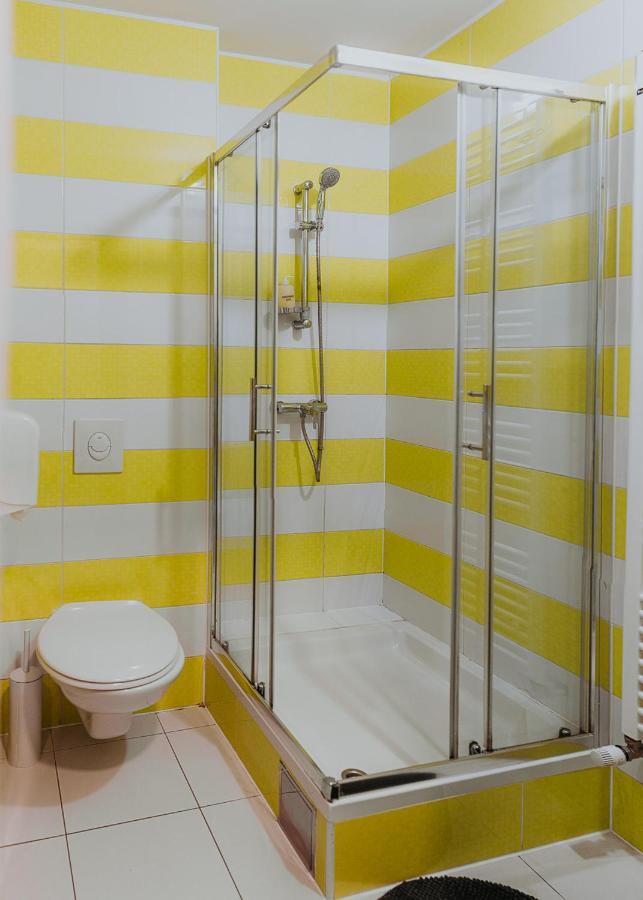 זאגרב Private Rooms At Hostel63 מראה חיצוני תמונה